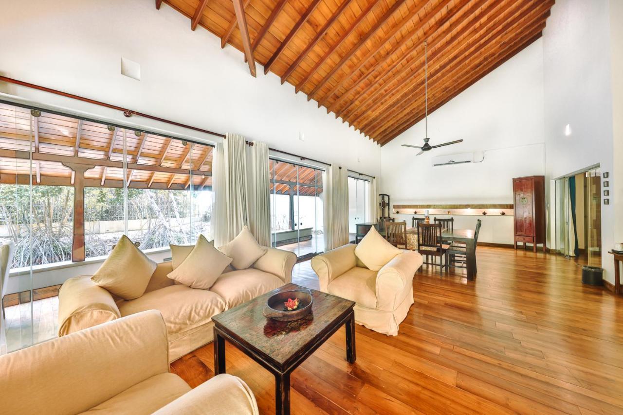 Villa Hundira Negombo Exterior photo
