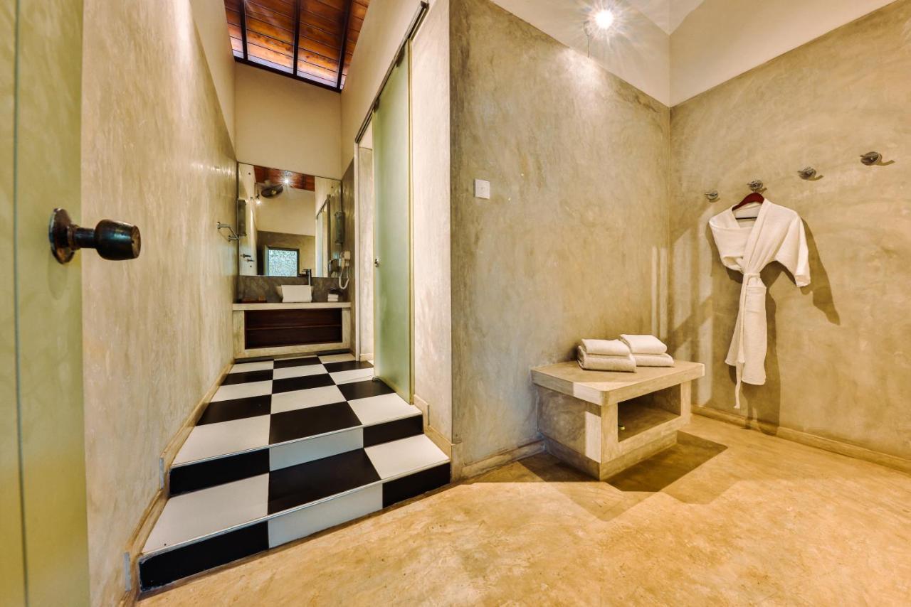 Villa Hundira Negombo Exterior photo
