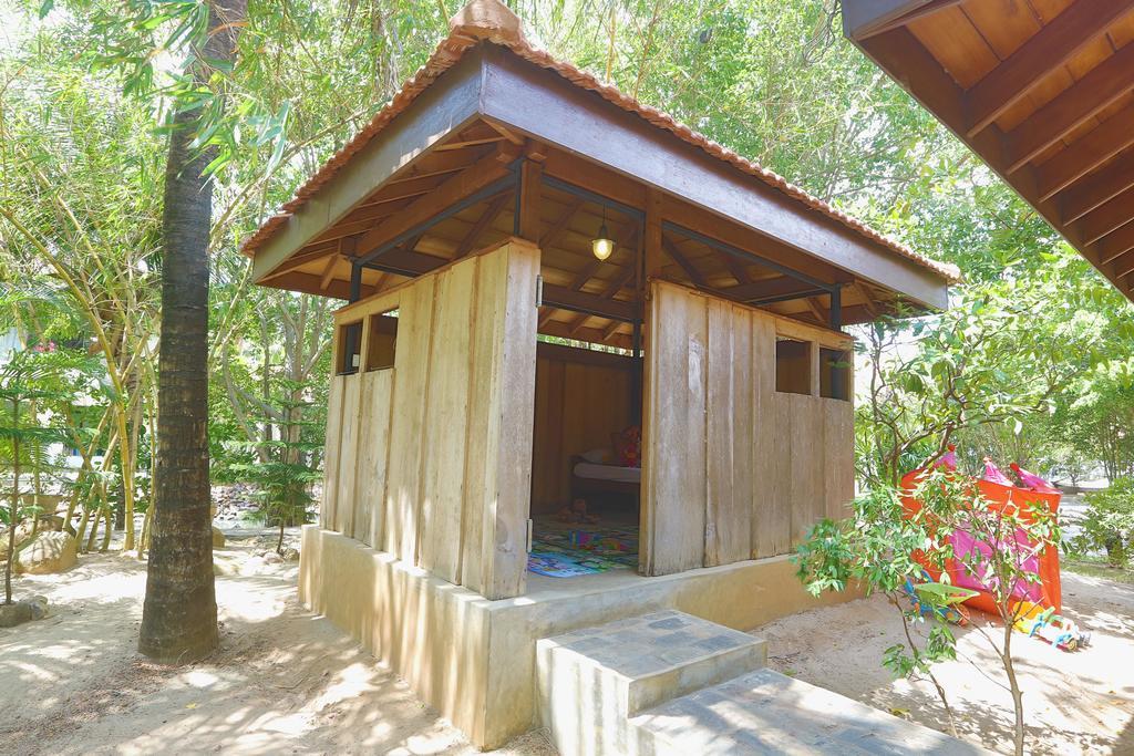 Villa Hundira Negombo Exterior photo